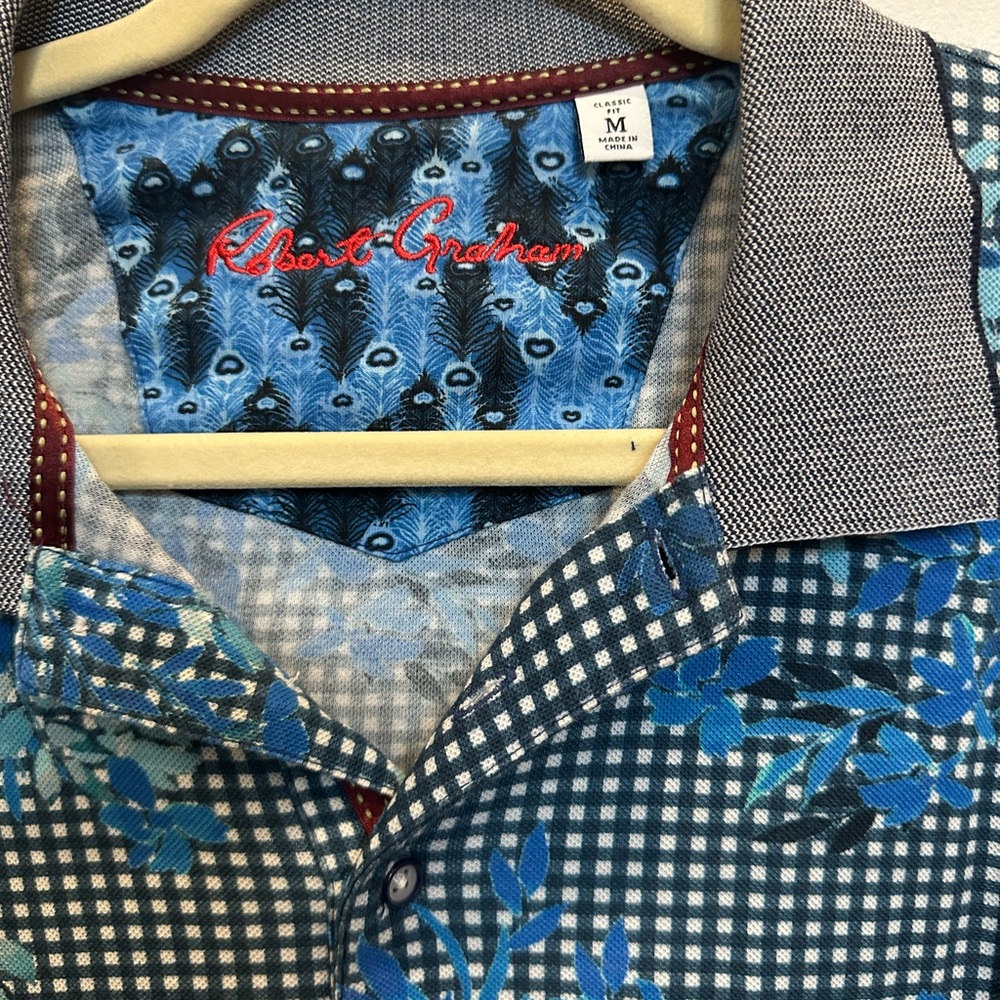 Robert Graham Blue and Gray Patterned Shirt
